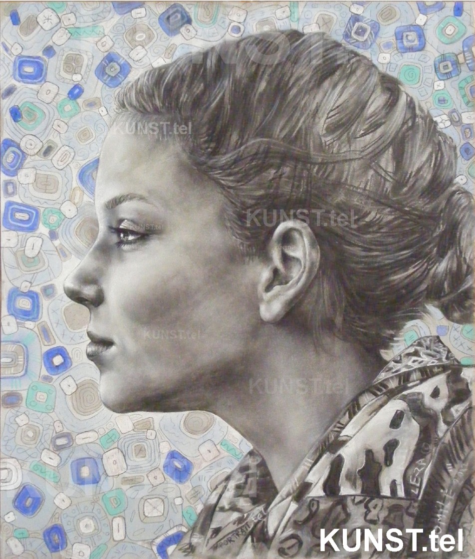 charcoal-portrait-of-Domile